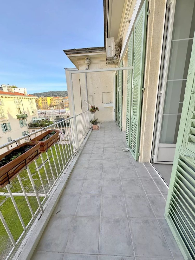 Property photo in Carre d'Argent