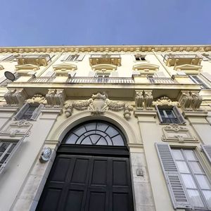 Property in Carre d'Argent