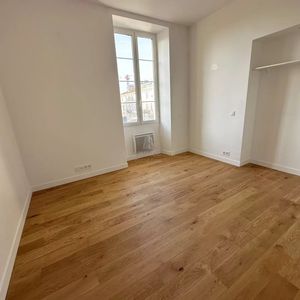 Property in Carre d'Argent