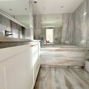 Property in Carre d'Argent