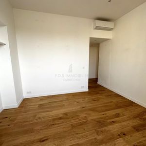 Property in Carre d'Argent