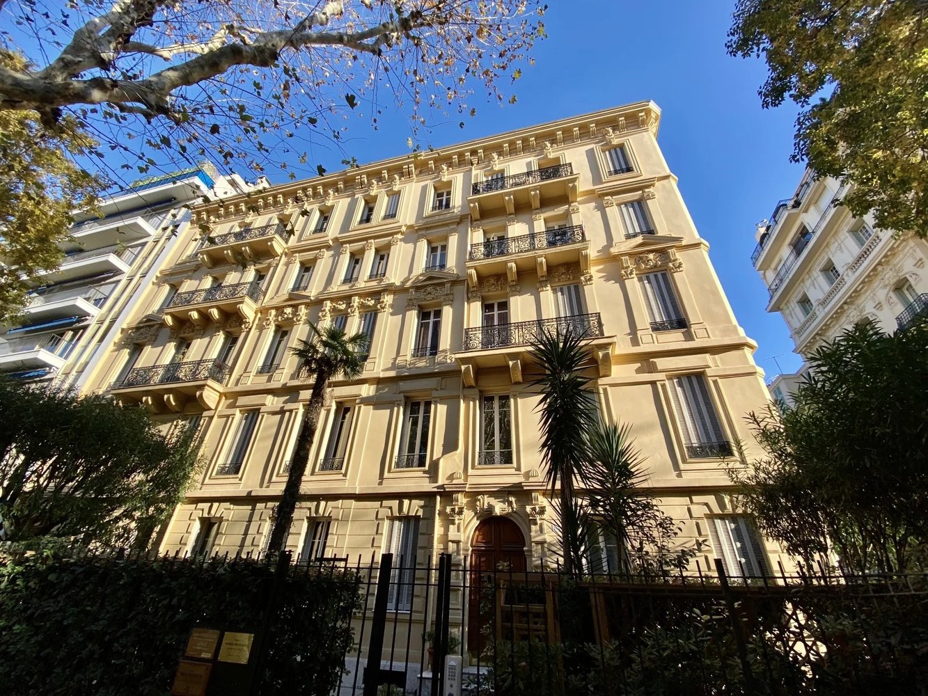 Property photo in Carre d'Argent