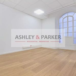 Property in Carre d'Argent