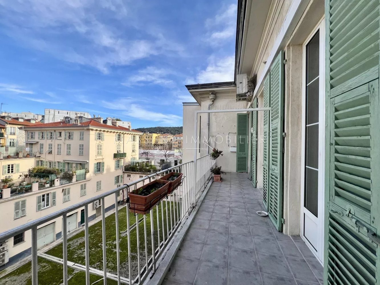 Property photo in Carre d'Argent