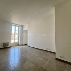 Property in Carre d'Argent