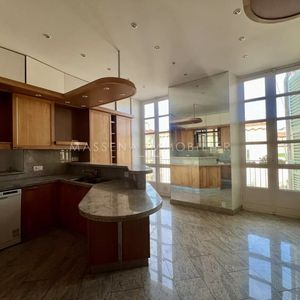 Property in Carre d'Argent