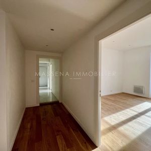 Property in Carre d'Argent