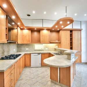 Property in Carre d'Argent