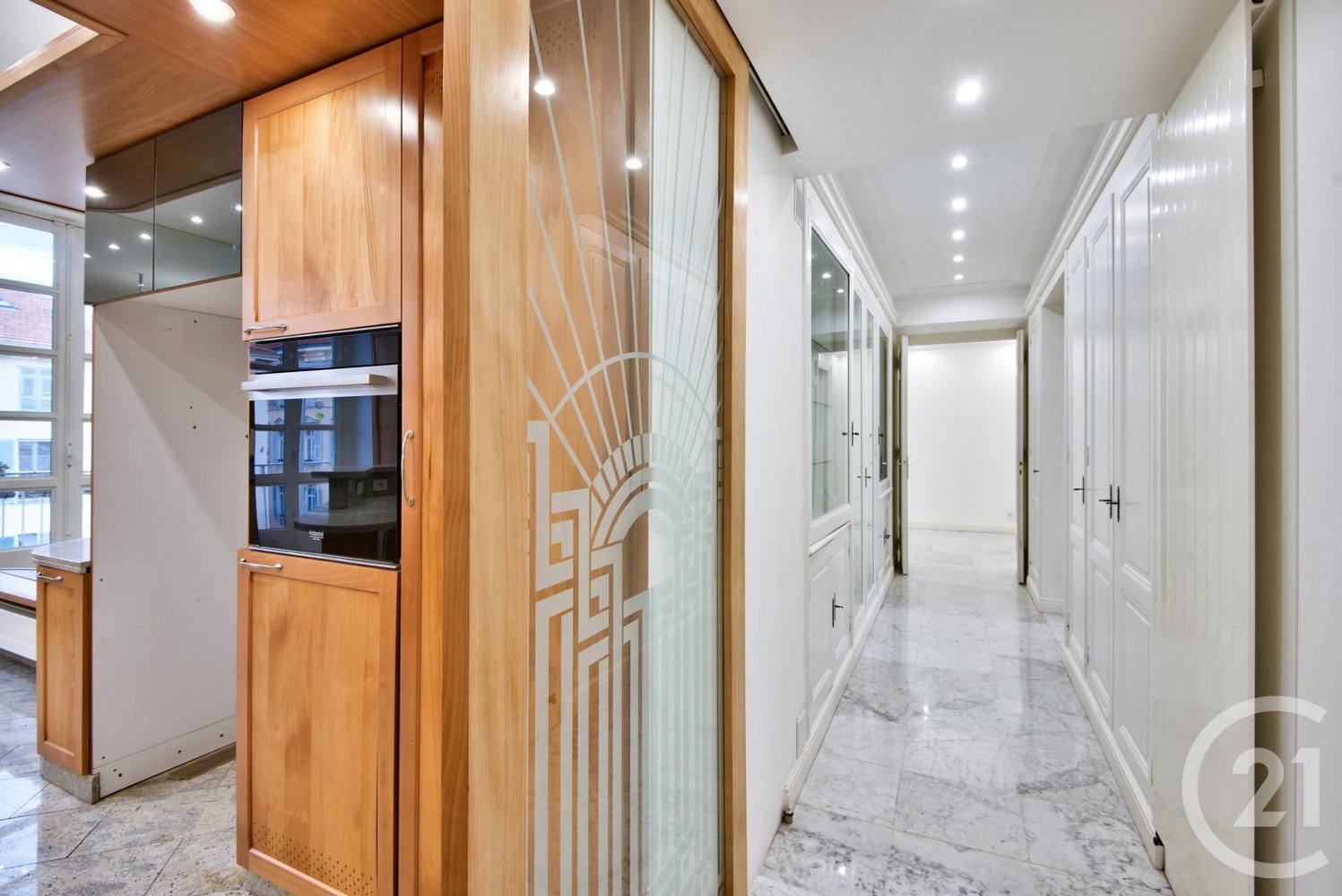 Property photo in Carre d'Argent