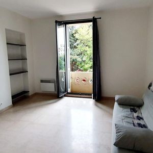 Property in Carre d'Argent