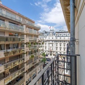 Property in Carre d'Argent