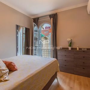 Property in Carre d'Argent