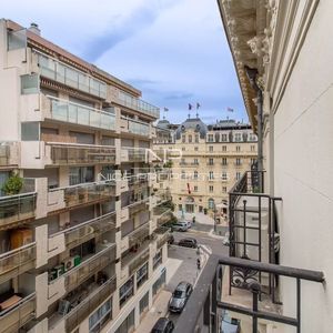 Property in Carre d'Argent