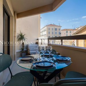 Property in Carre d'Argent