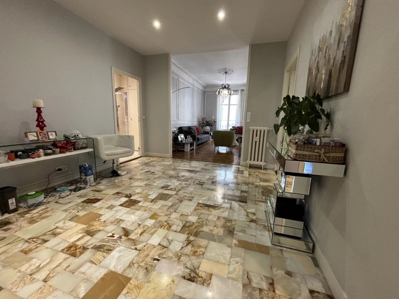 Property photo in Carre d'Or