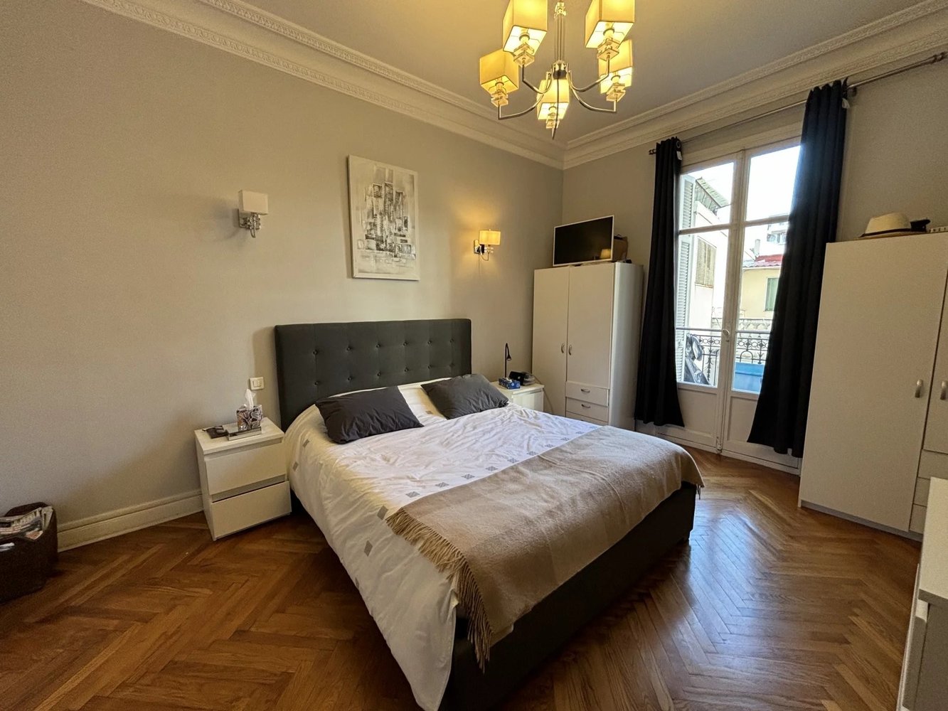 Property photo in Carre d'Or