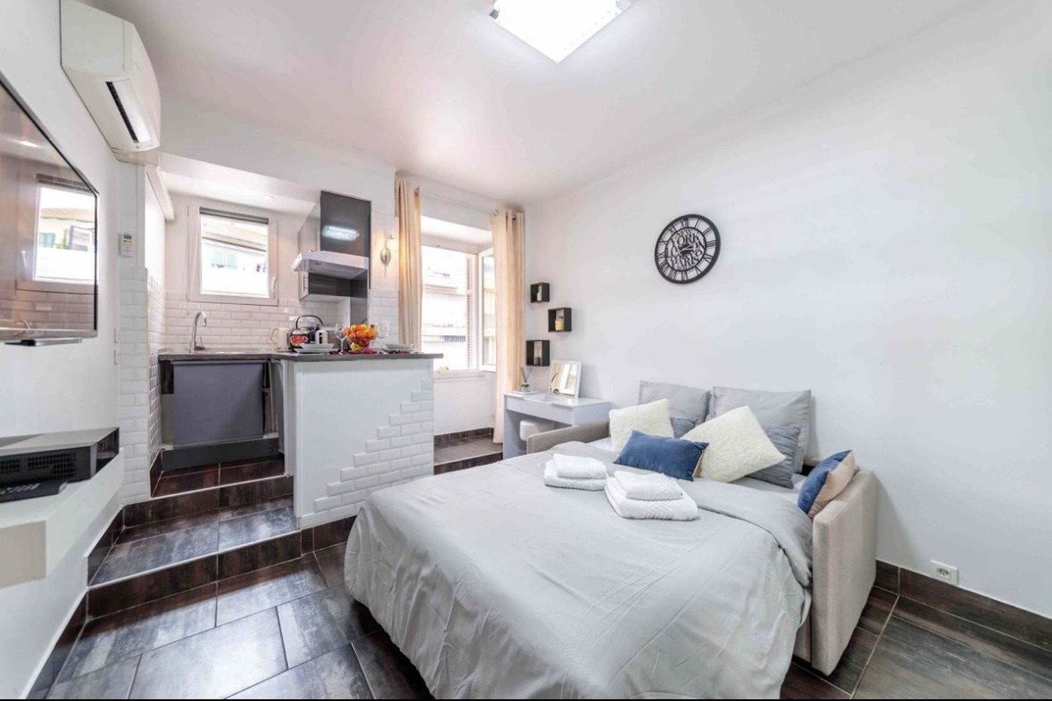 Property photo in Carre d'Or