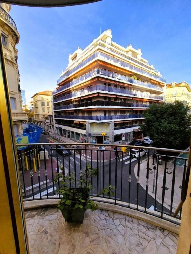 Property photo in Carre d'Or