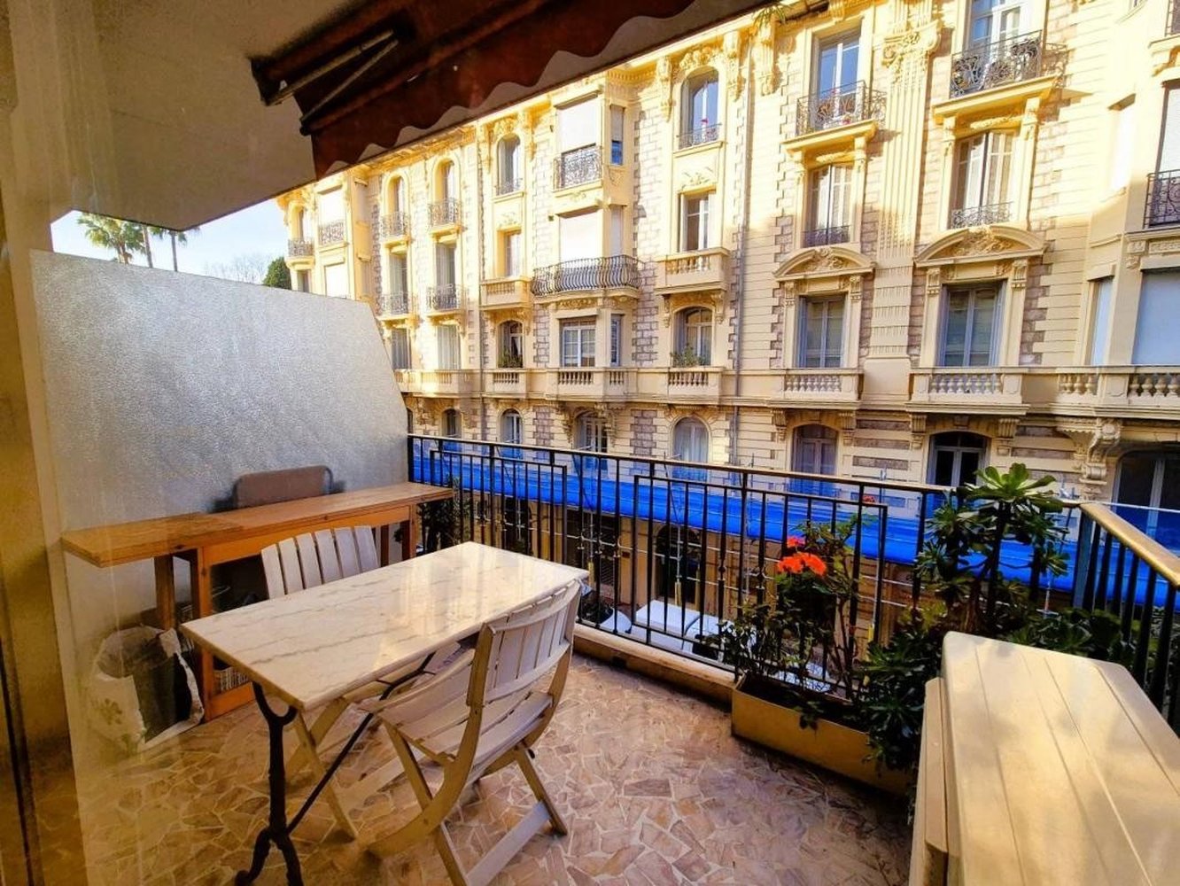 Property photo in Carre d'Or