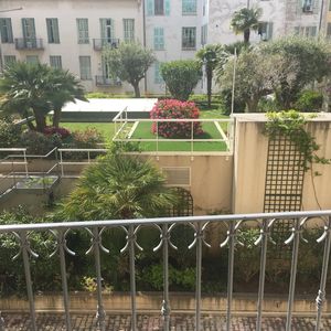 Property in Carre d'Or