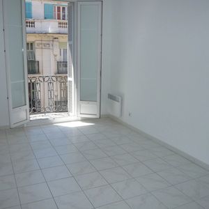 Property in Carre d'Or