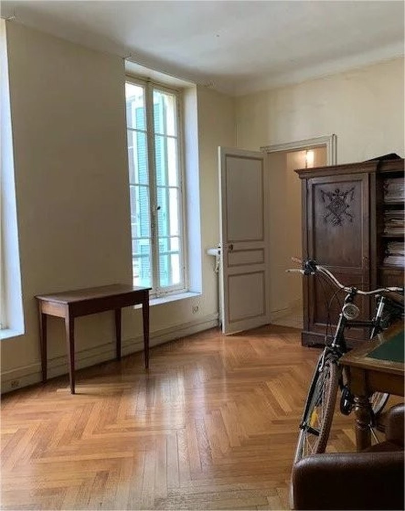 Property photo in Carre d'Or