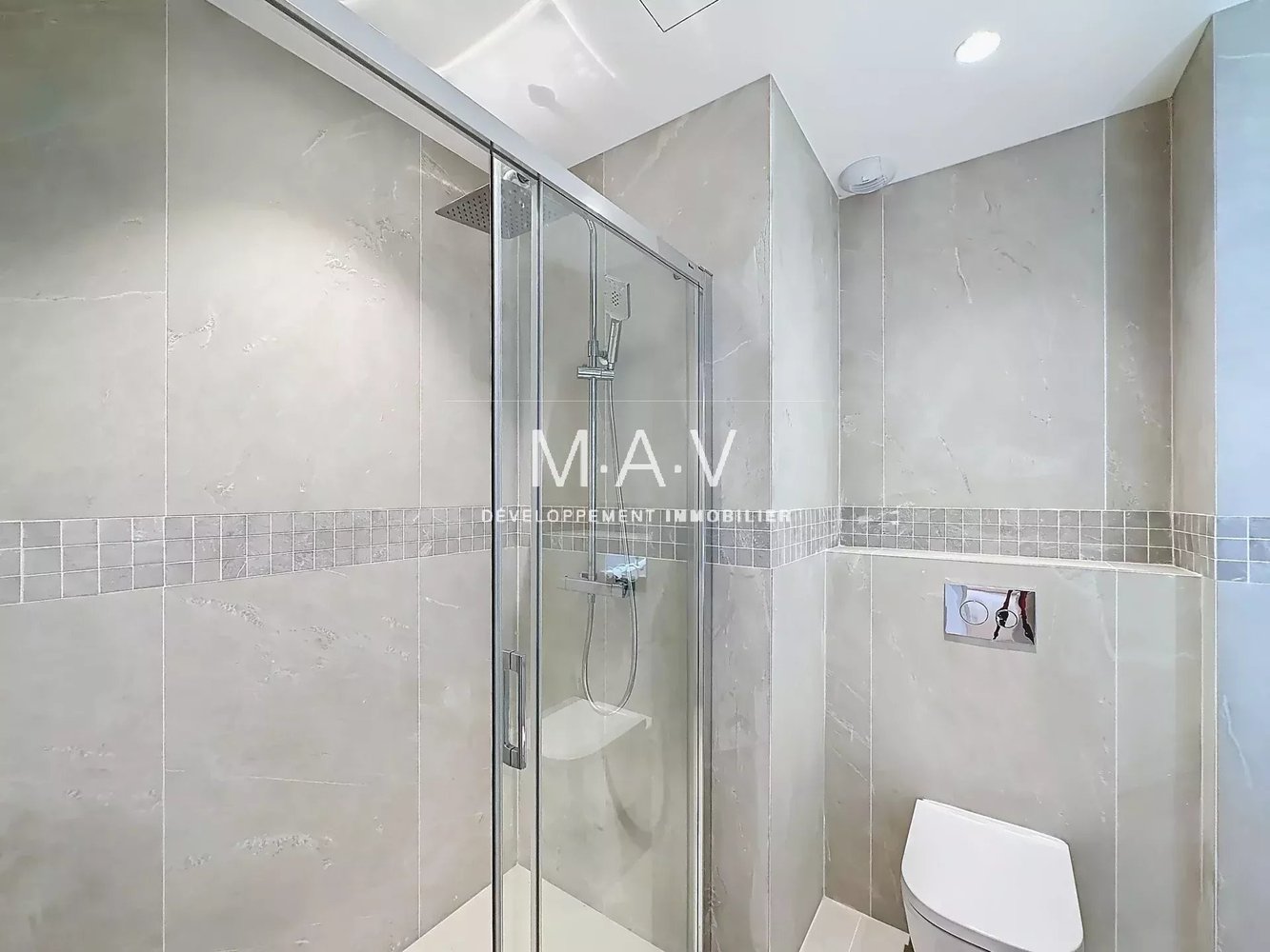 Property photo in Carre d'Or