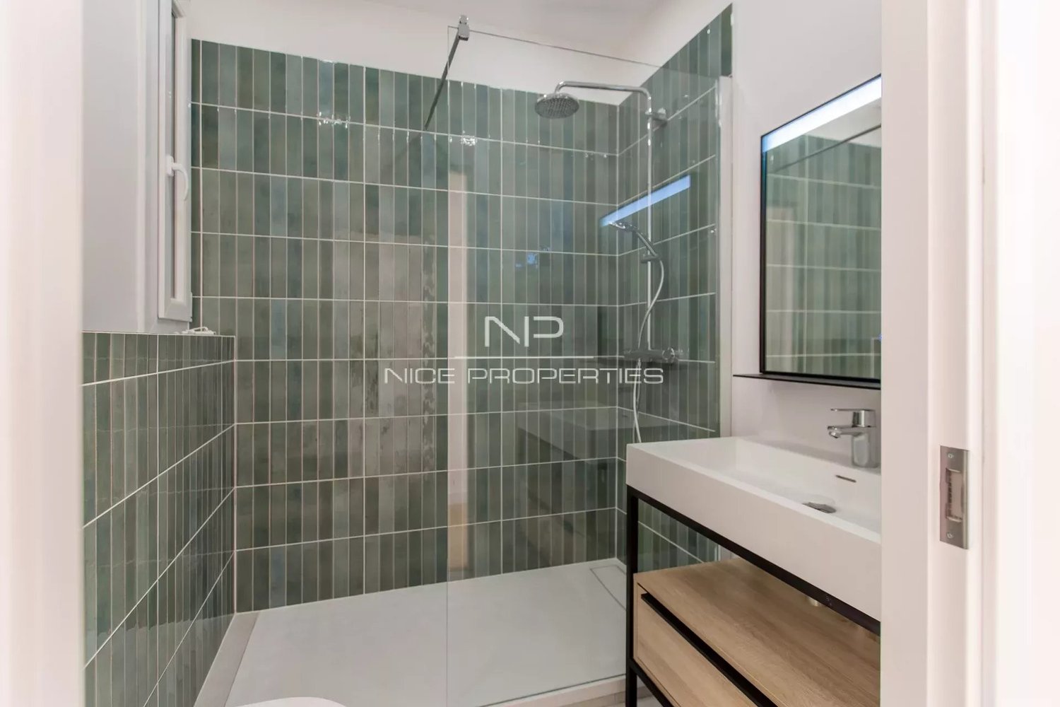 Property photo in Carre d'Or