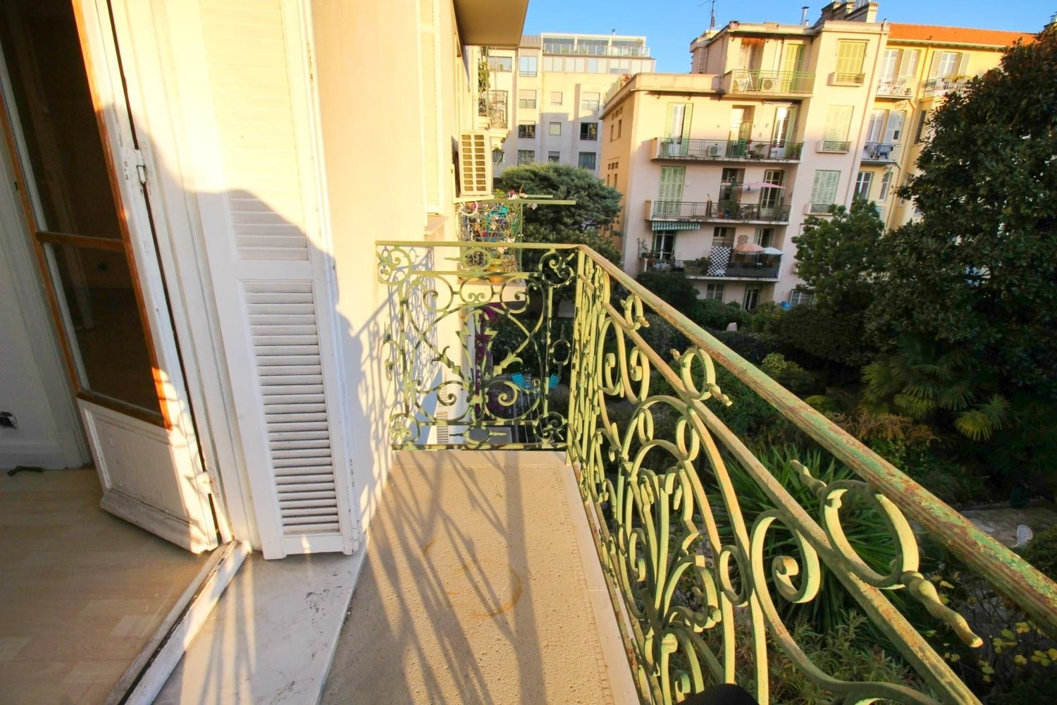 Property photo in Carre d'Or
