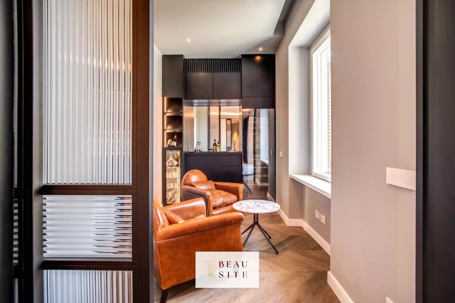 Property photo in Carre d'Or