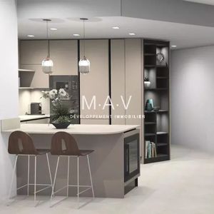 Property in Carre d'Or