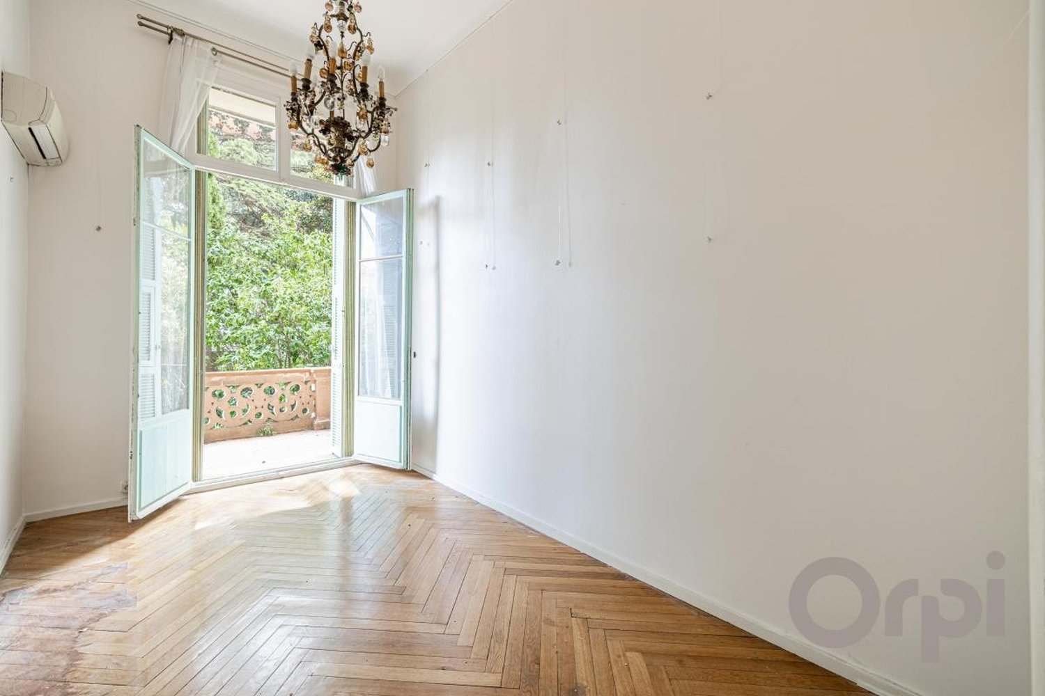 Property photo in Musicians Quarter