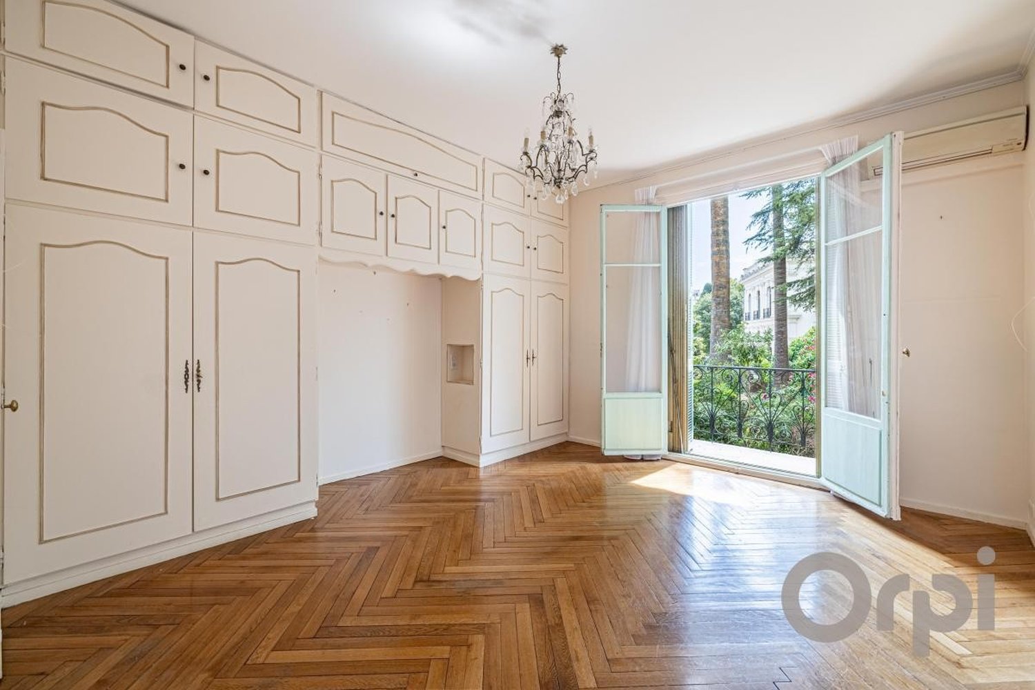 Property photo in Musicians Quarter