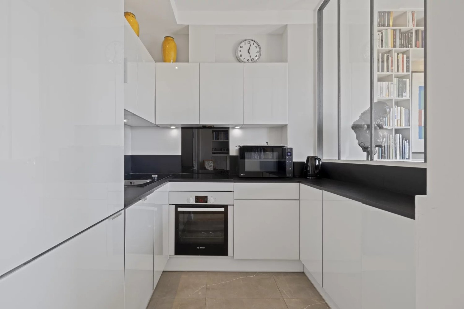 Property photo in Musicians Quarter