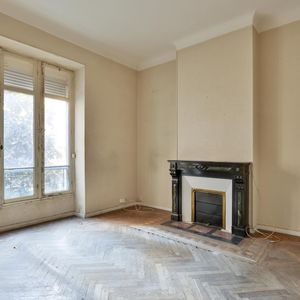 Property in Musicians Quarter