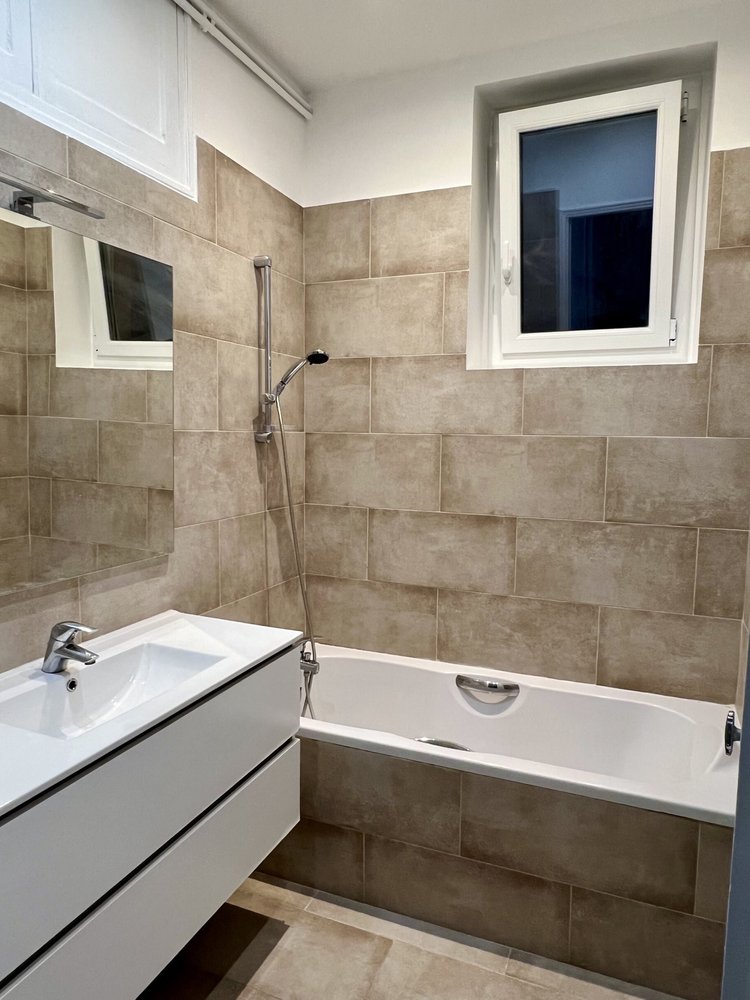 Property photo in Port