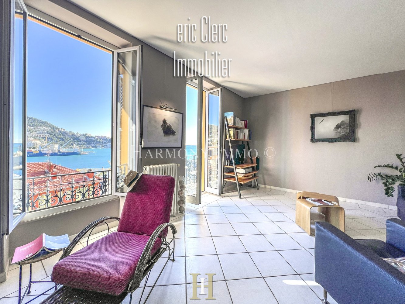 Property photo in Port