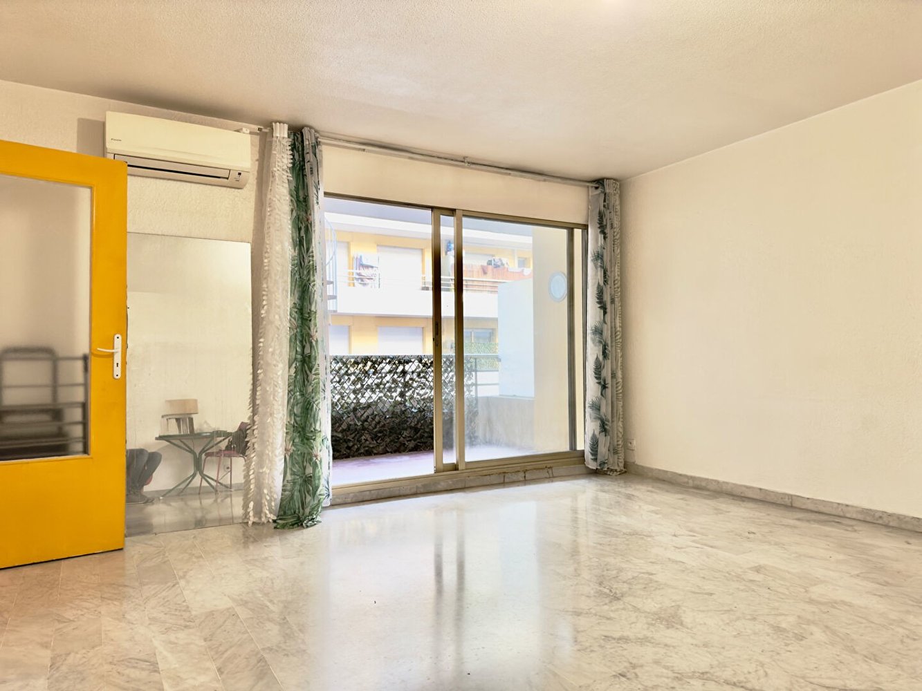 Property photo in Port