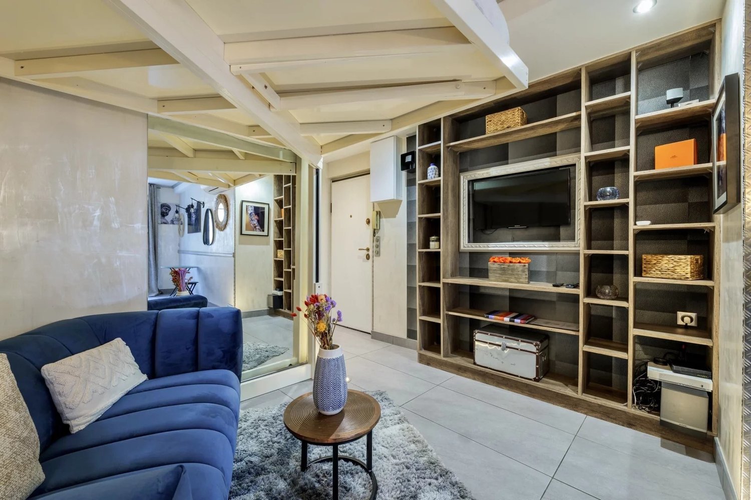 Property photo in Port