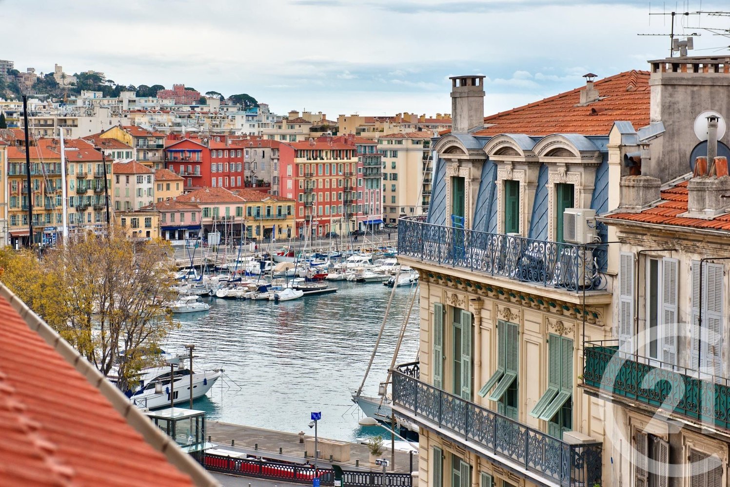 Property photo in Port