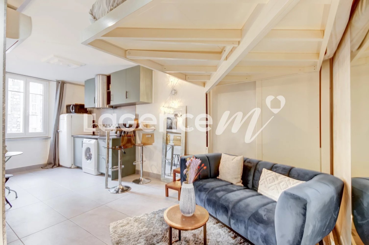 Property photo in Port