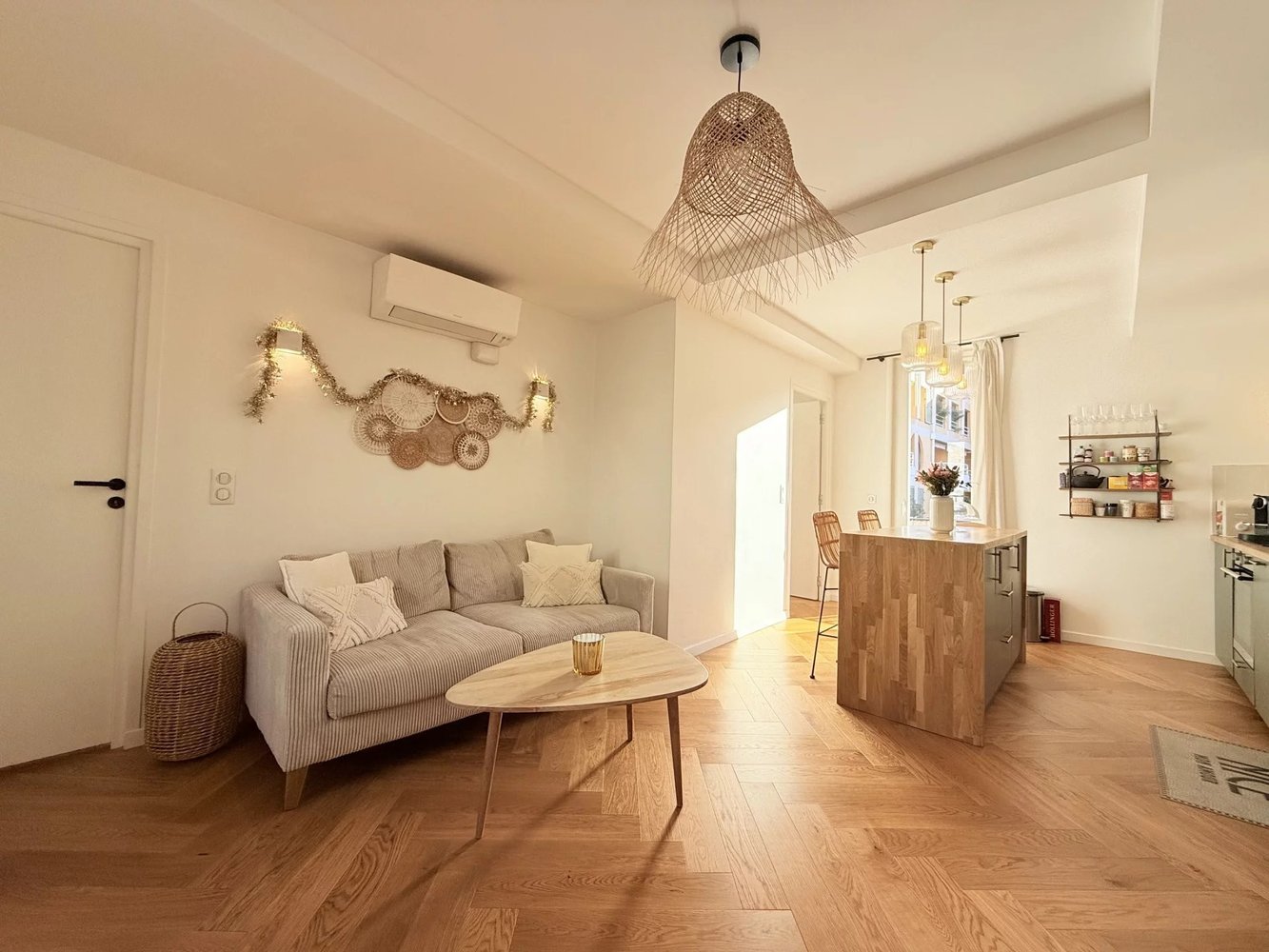 Property photo in Port