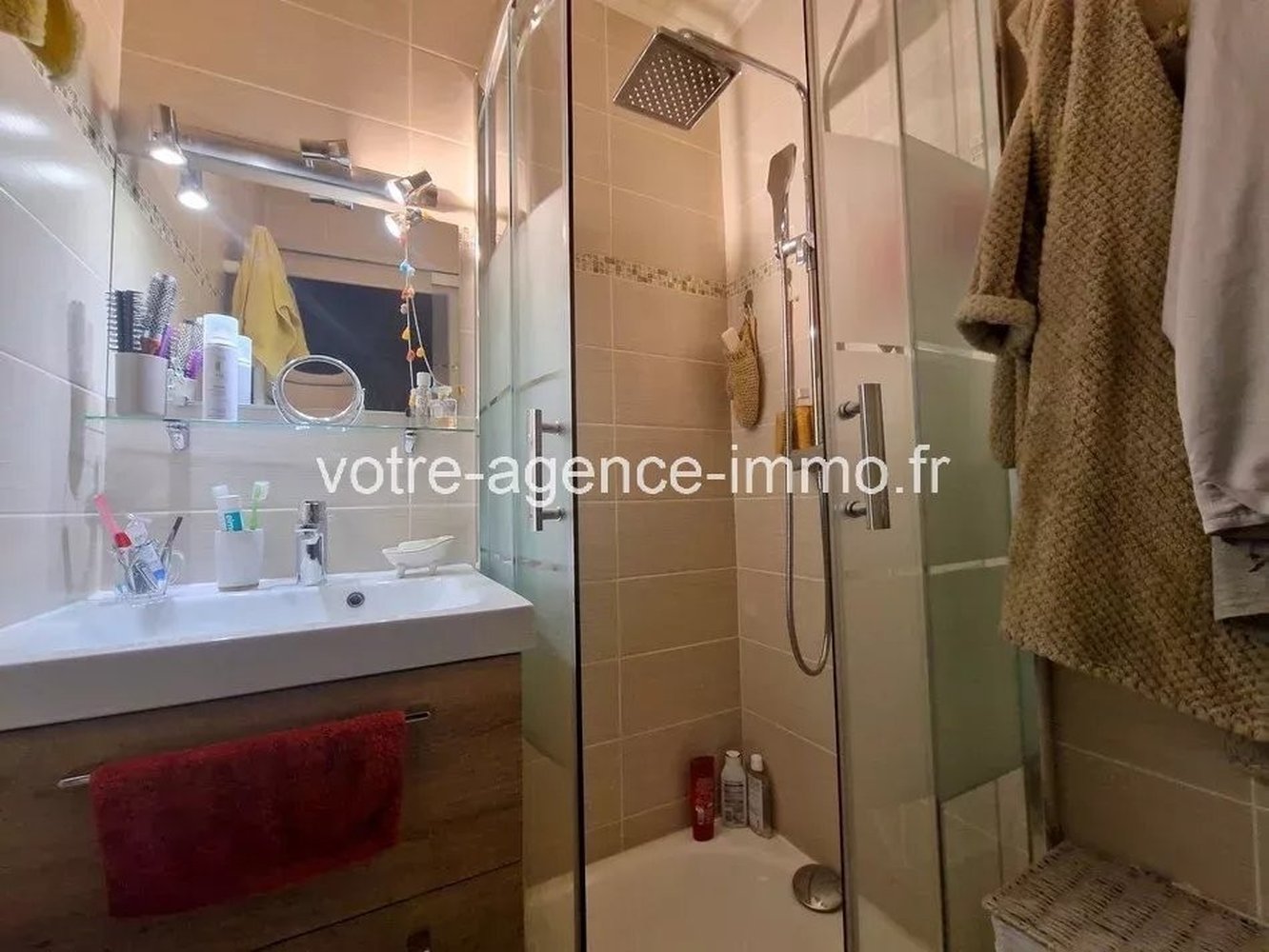 Property photo in Port