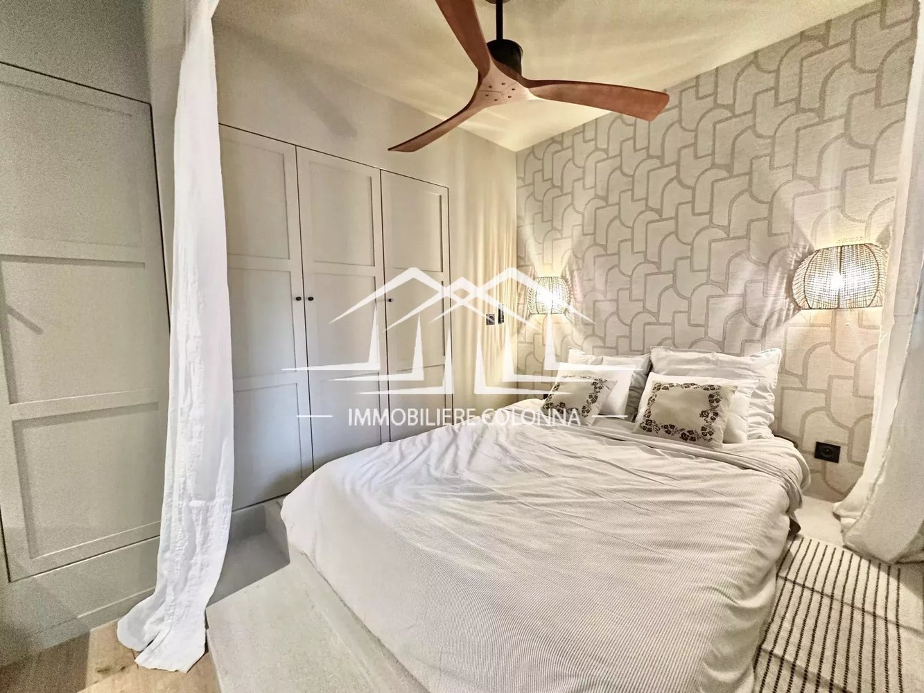 Property photo in Port