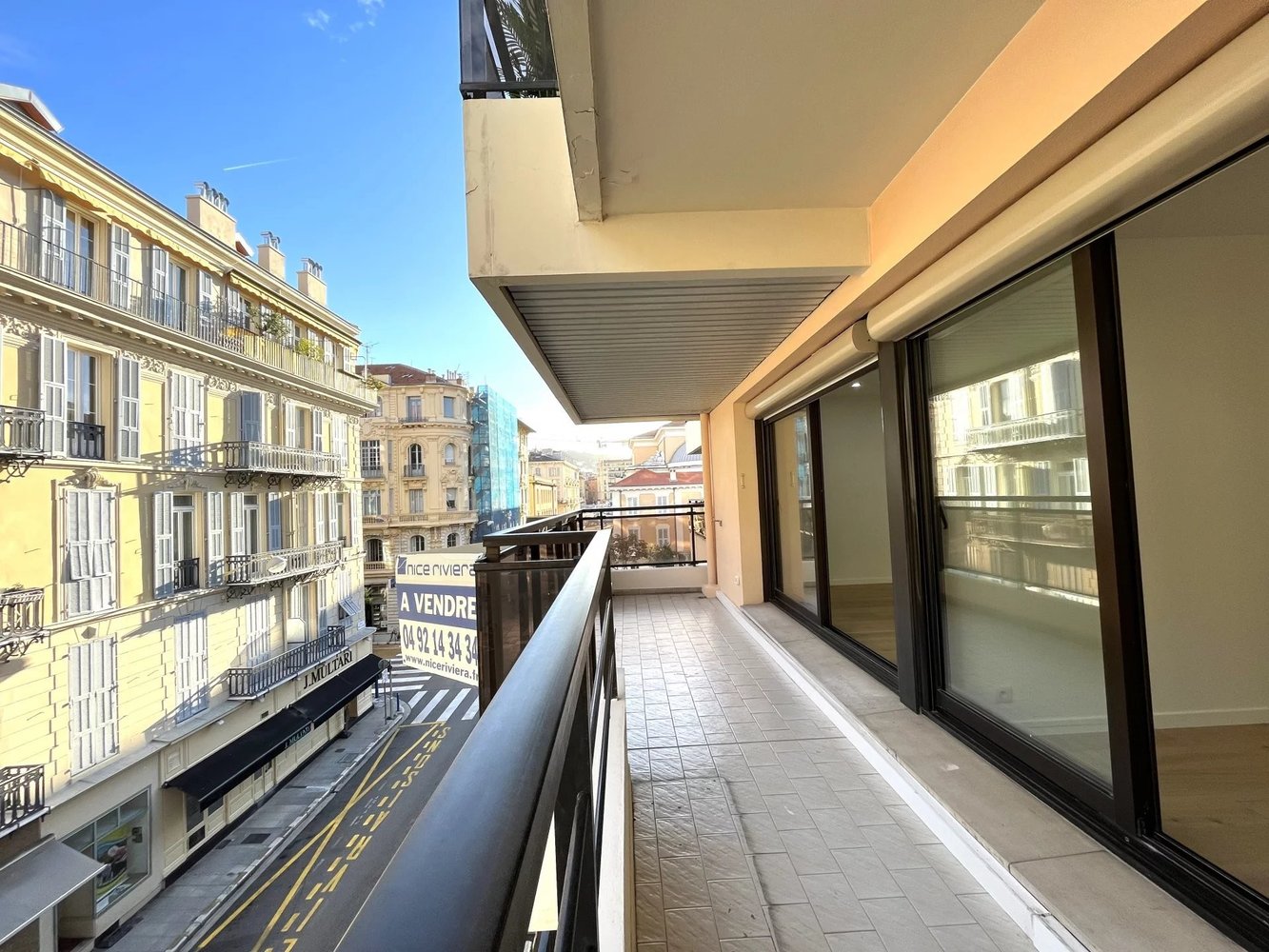 Property photo in Carre d'Argent