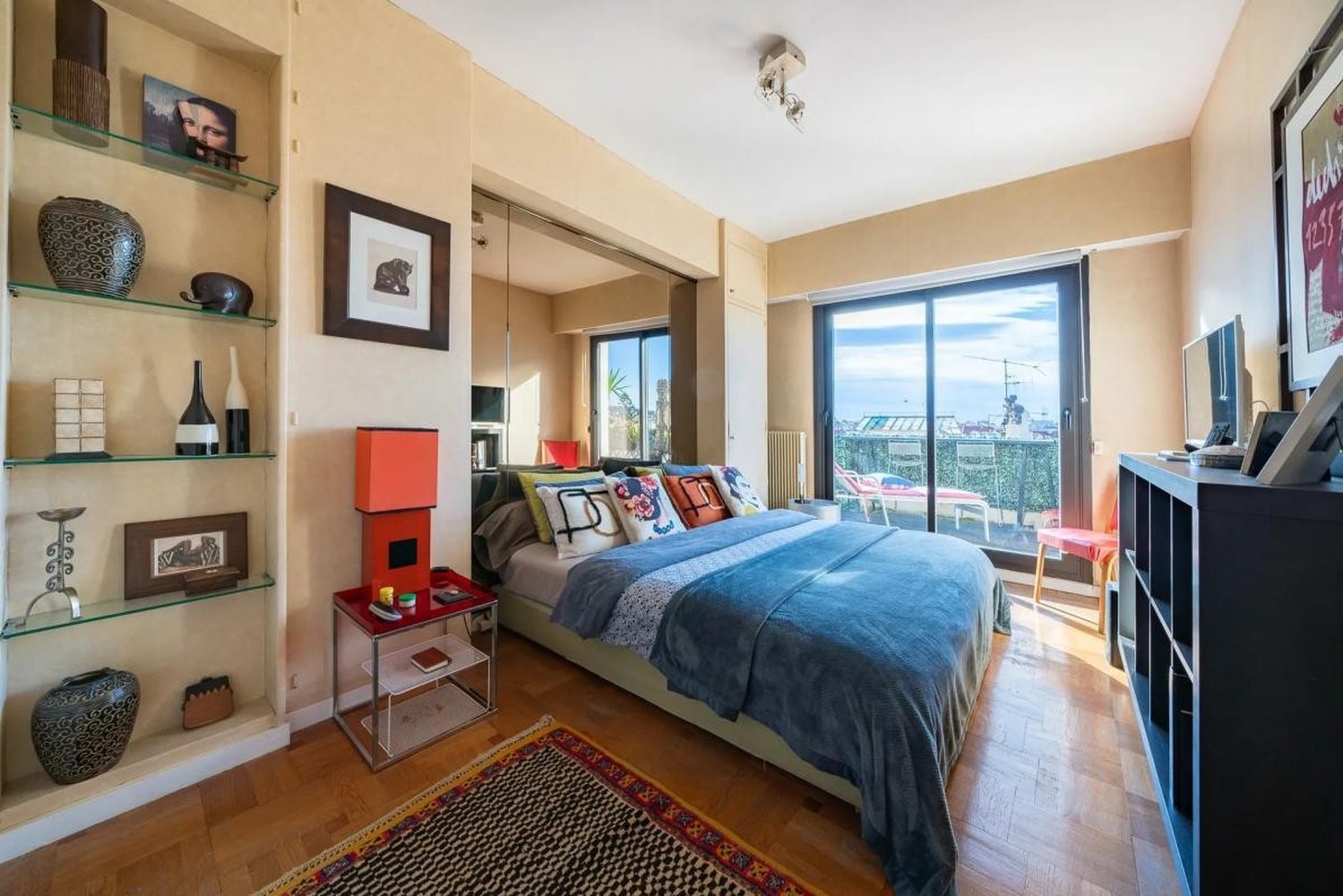 Property photo in Carre d'Argent