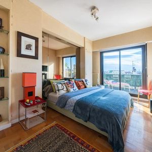 Property in Carre d'Argent