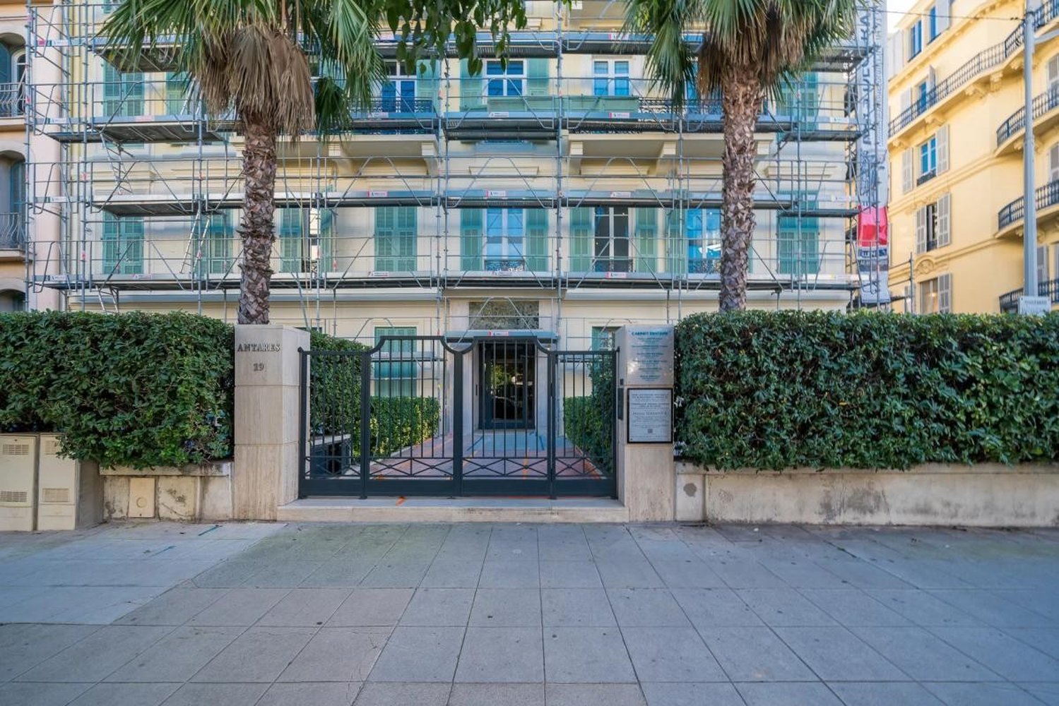 Property photo in Carre d'Argent