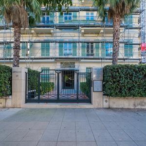 Property in Carre d'Argent