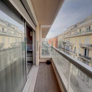 Property in Carre d'Argent